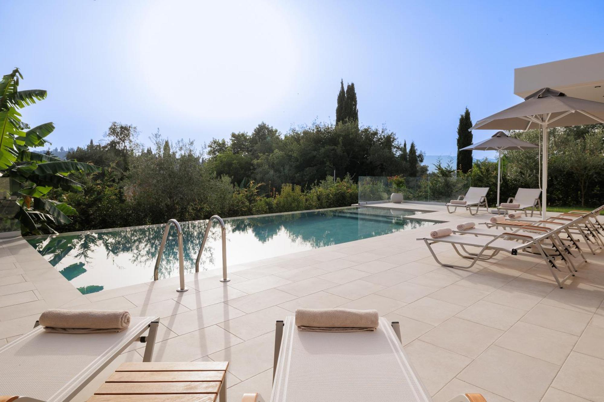 My Mediterranean Corfu Luxury Villa With Private Swimming Pool コントカリ エクステリア 写真